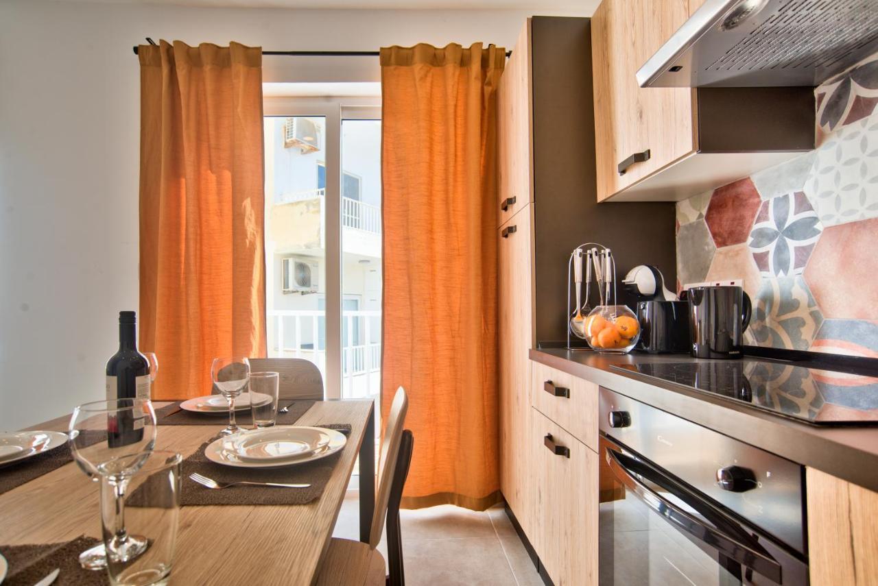 Sliema 2-Bedroom Central Apartments And Penthouse With Jacuzzi ภายนอก รูปภาพ