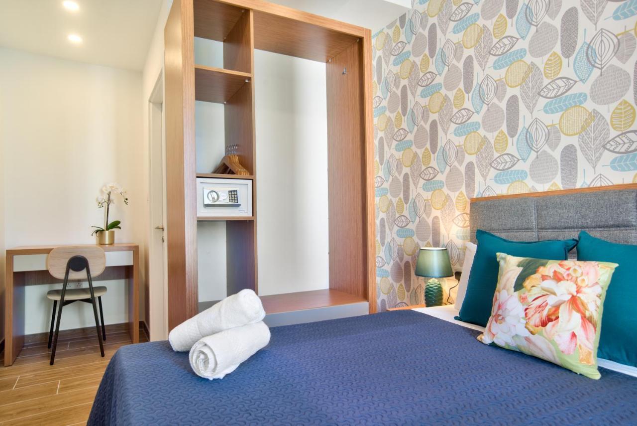 Sliema 2-Bedroom Central Apartments And Penthouse With Jacuzzi ภายนอก รูปภาพ